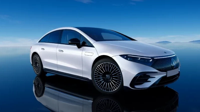 Mercedes Benz EQS
